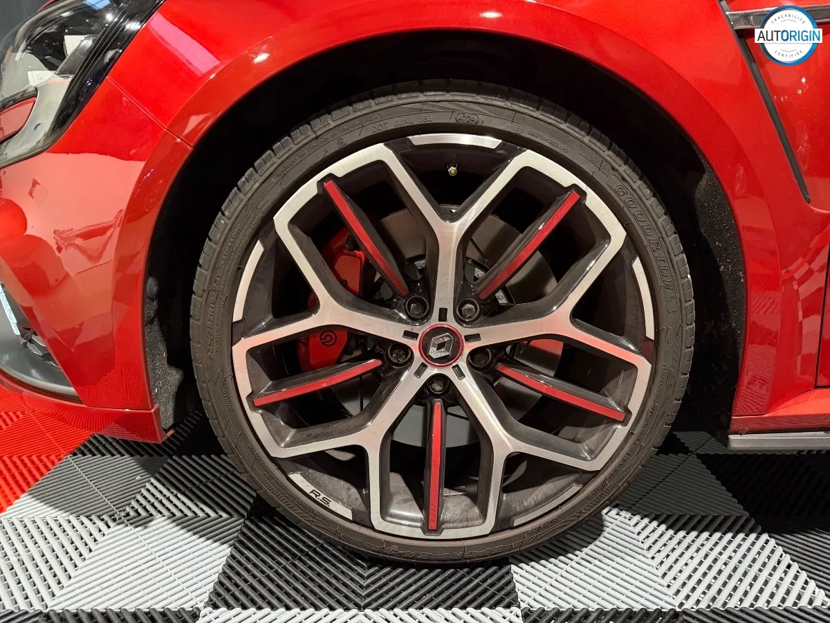Renault Megane - photo 28