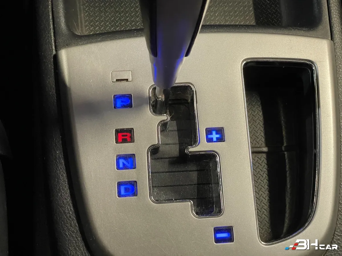 Hyundai Santa Fe - photo 18