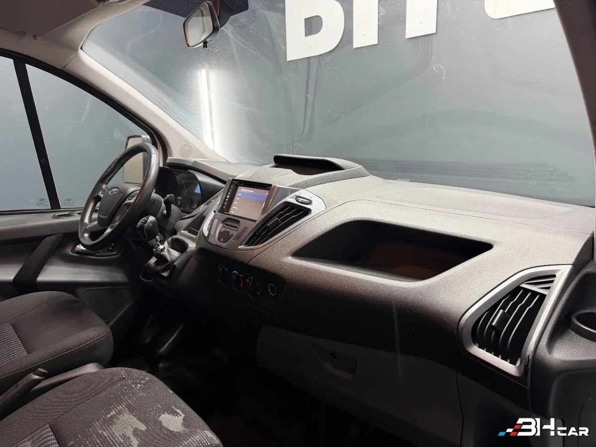Ford Transit Custom Vu - photo 17