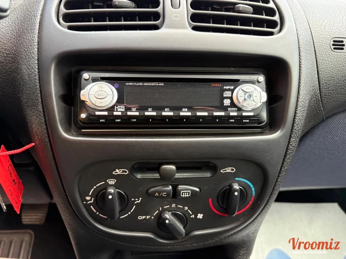 PEUGEOT 206 1.4 i 75 ch