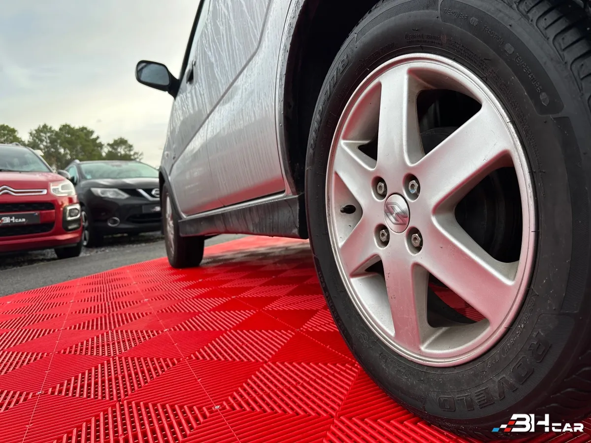 Suzuki Ignis - photo 6