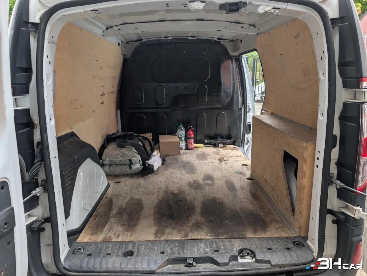 Aperçu indisponible de RENAULT Kangoo Express