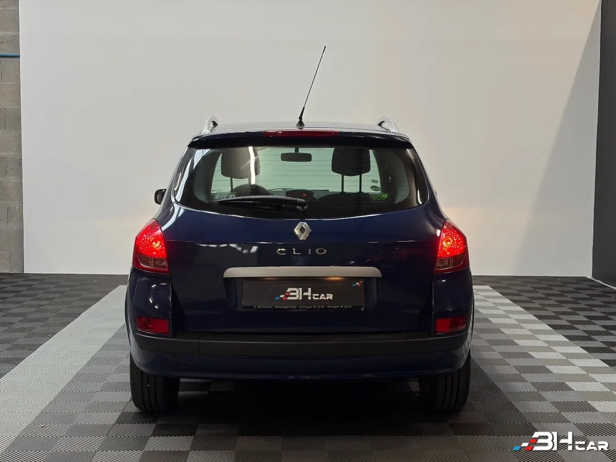 Renault Clio - photo 4