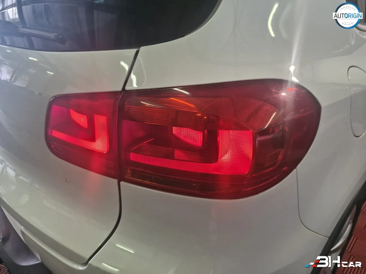 Volkswagen Tiguan - photo 8