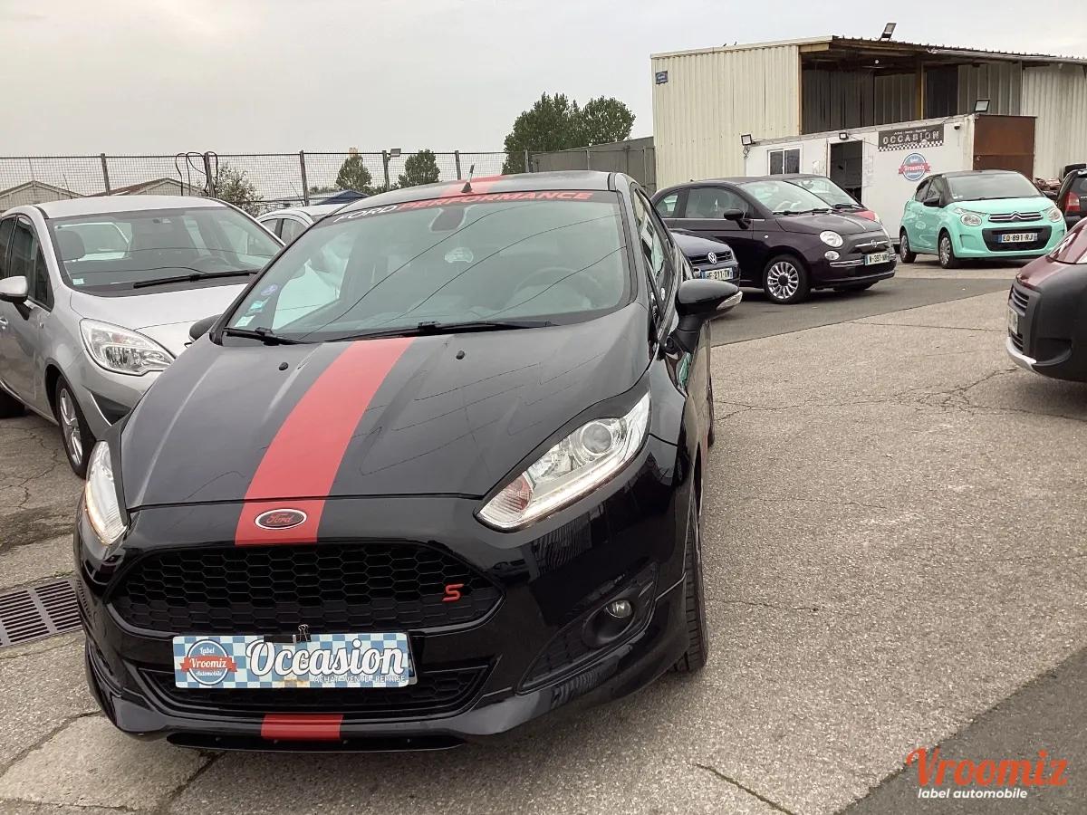 Ford Fiesta 1.0 SCTI 100 VIGNALE BLACK
