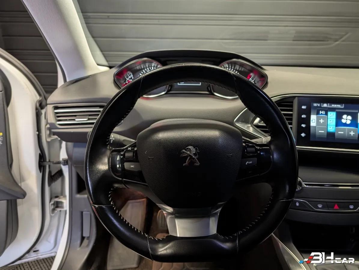 Aperçu indisponible de Peugeot 308