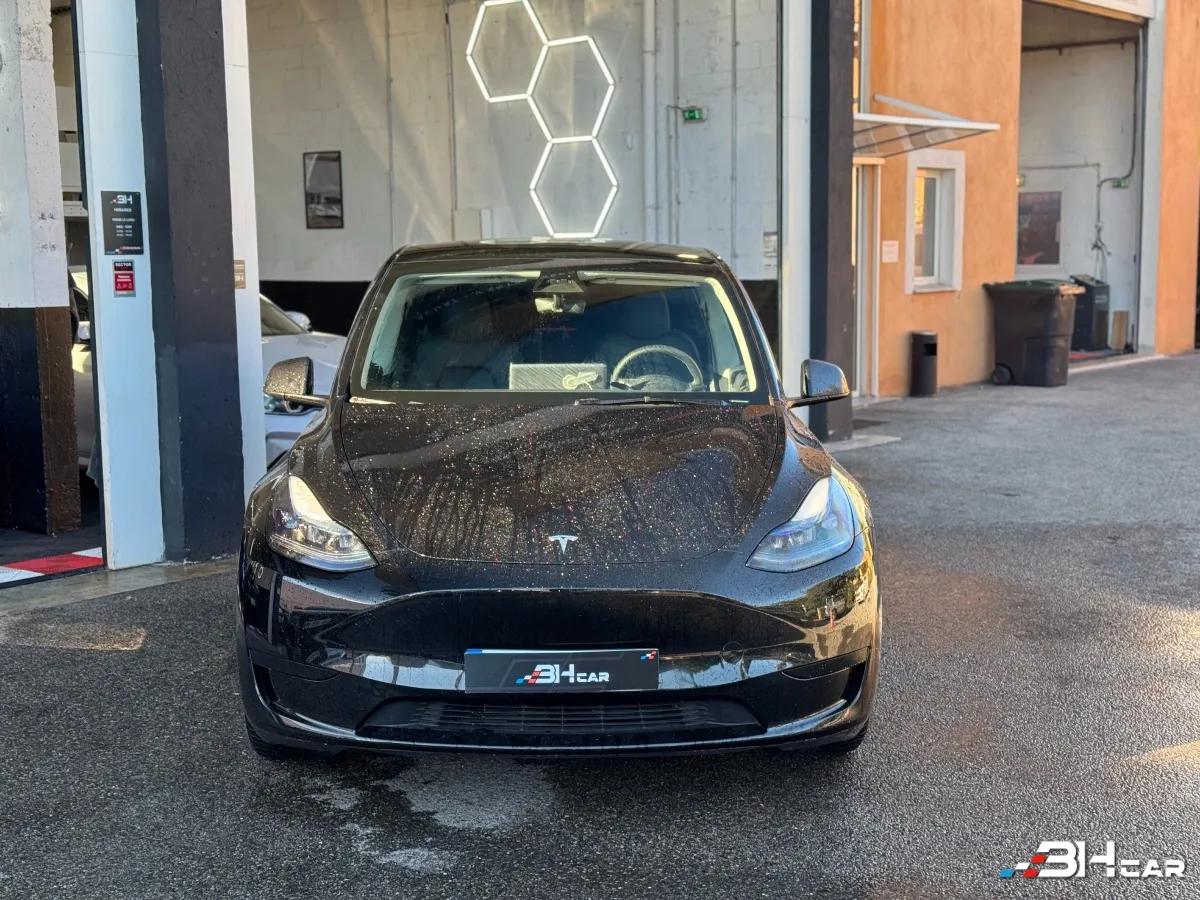 Aperçu indisponible de Tesla Model-y