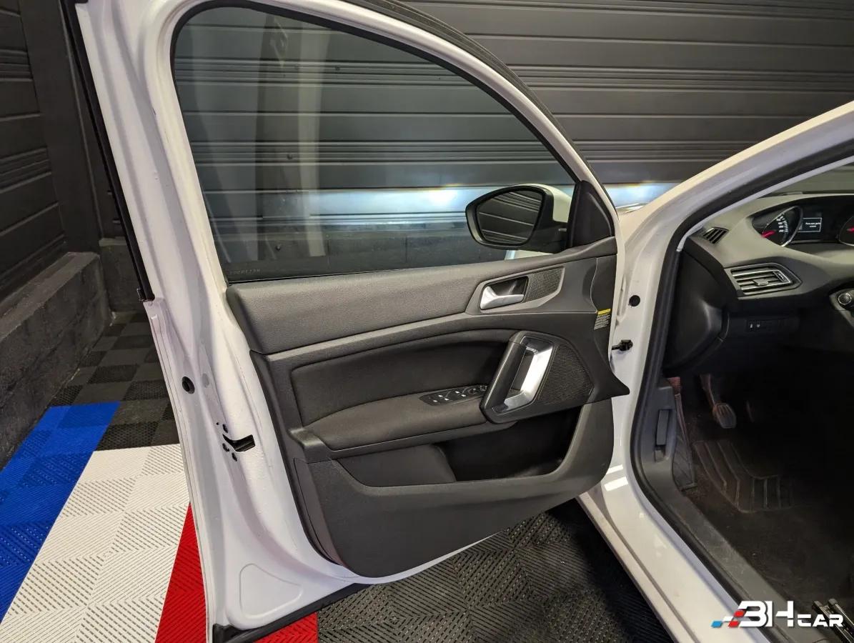 Aperçu indisponible de Peugeot 308