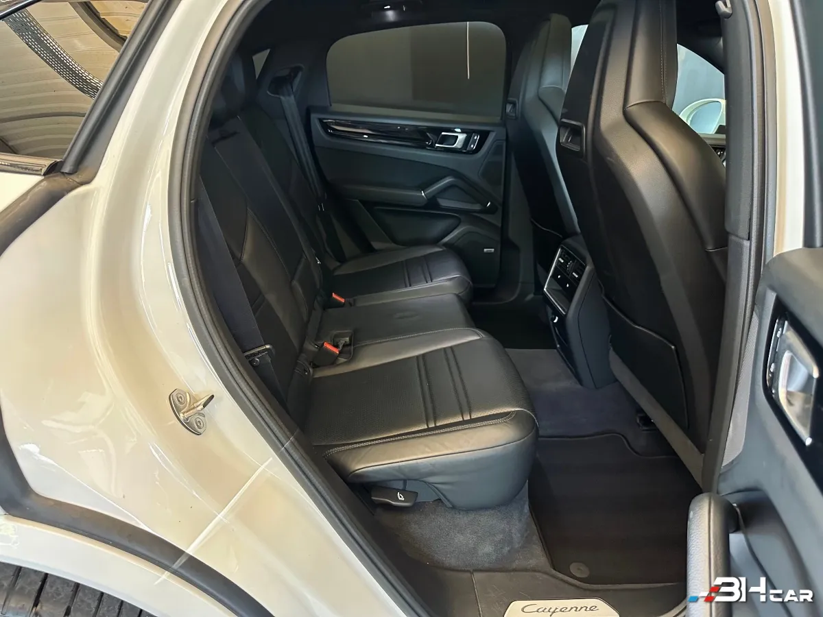 Porsche Cayenne - photo 7