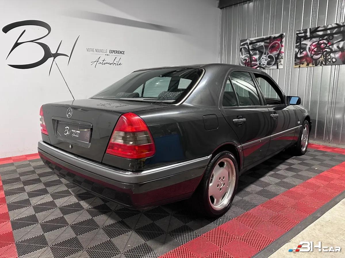 Aperçu indisponible de Mercedes-Benz Classe C