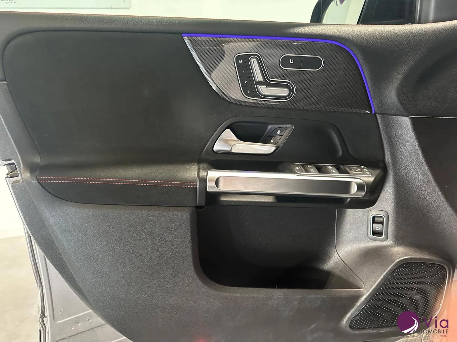 MERCEDES GLB