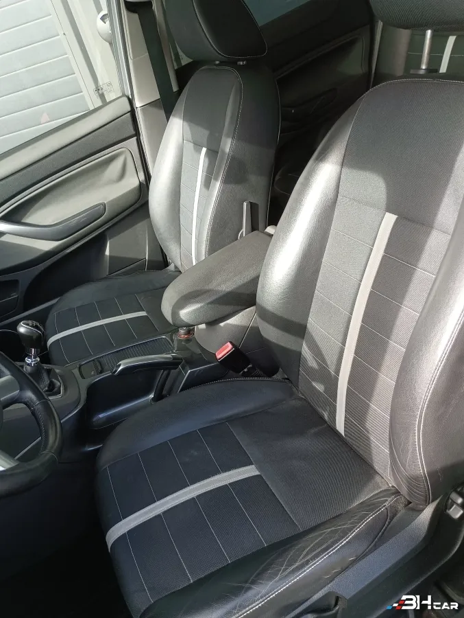 Ford Kuga - photo 18