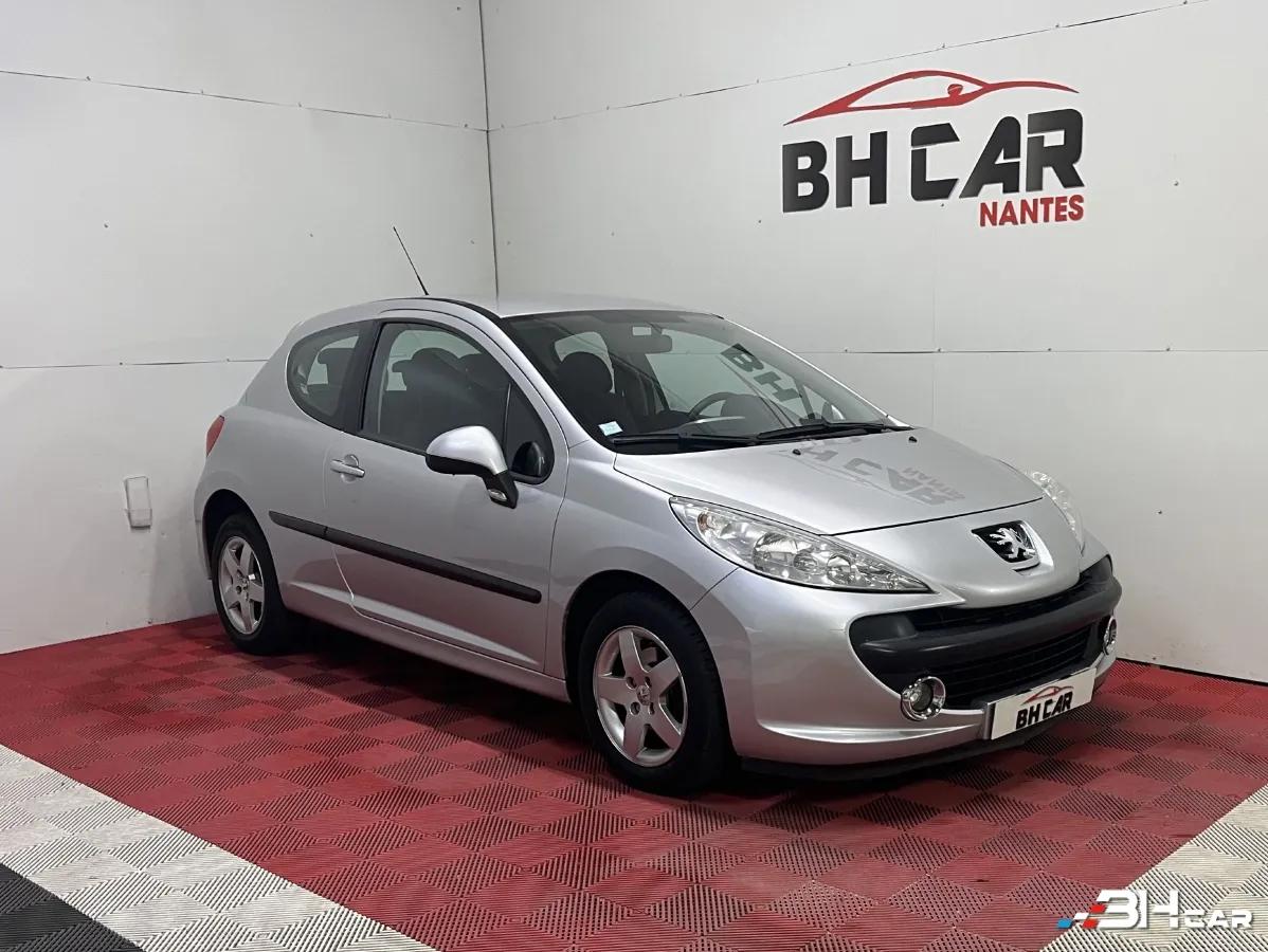 Image: Peugeot 207 1.4 75