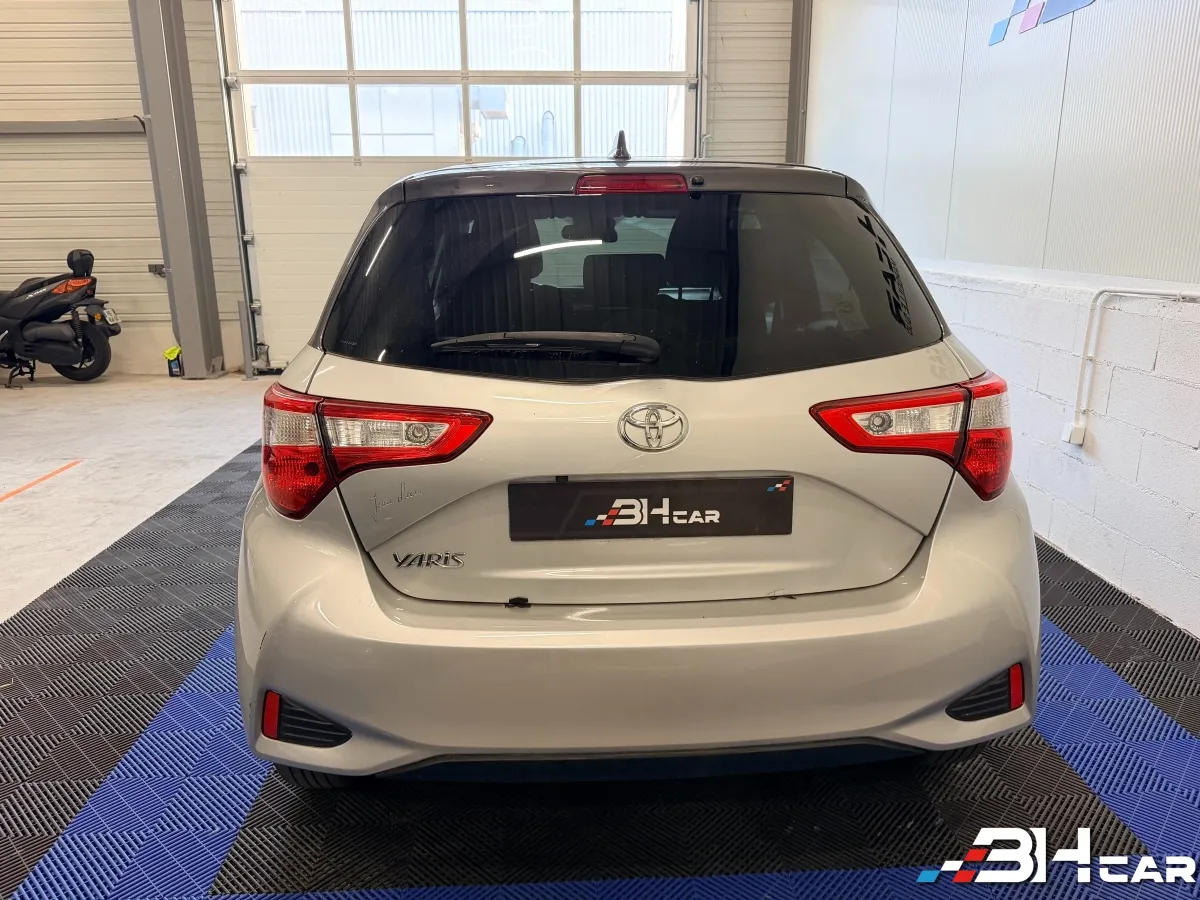 Toyota Yaris - photo 4
