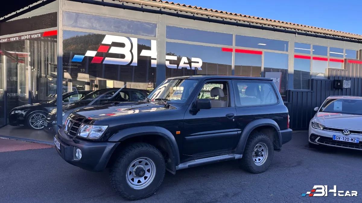 Image: Nissan Patrol GR 4X4 3.0L DI 160cv 4WD (Carnet complet)