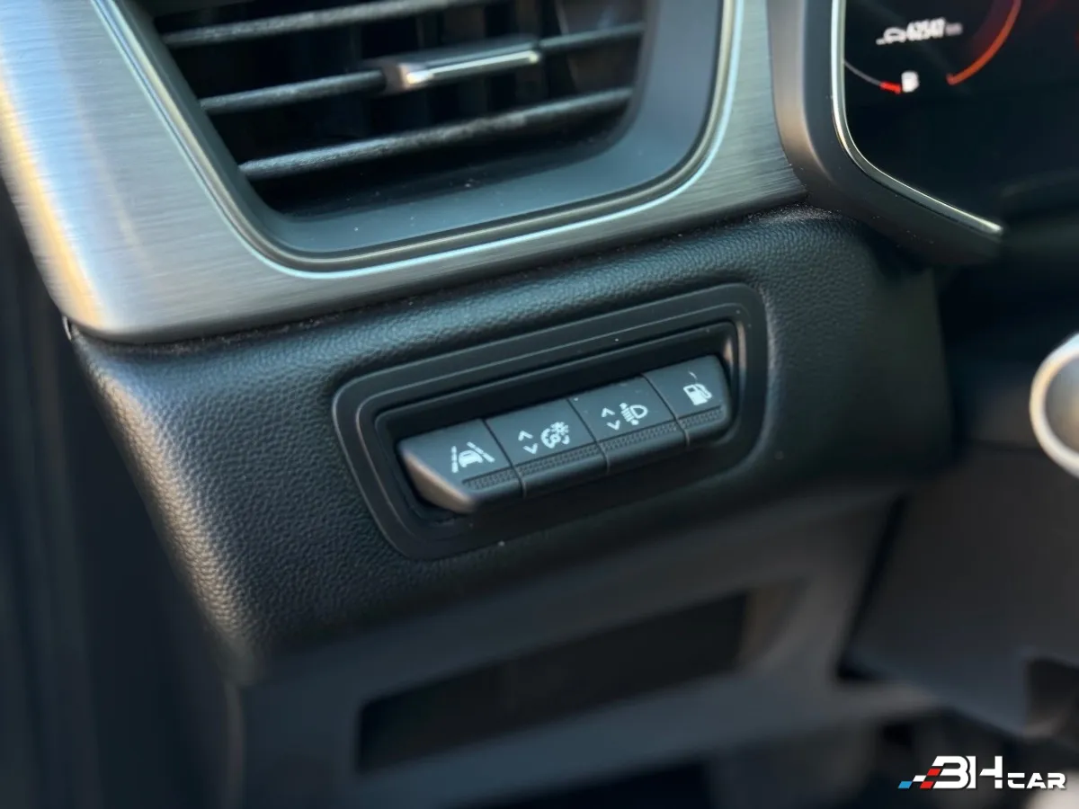 Renault Captur - photo 21