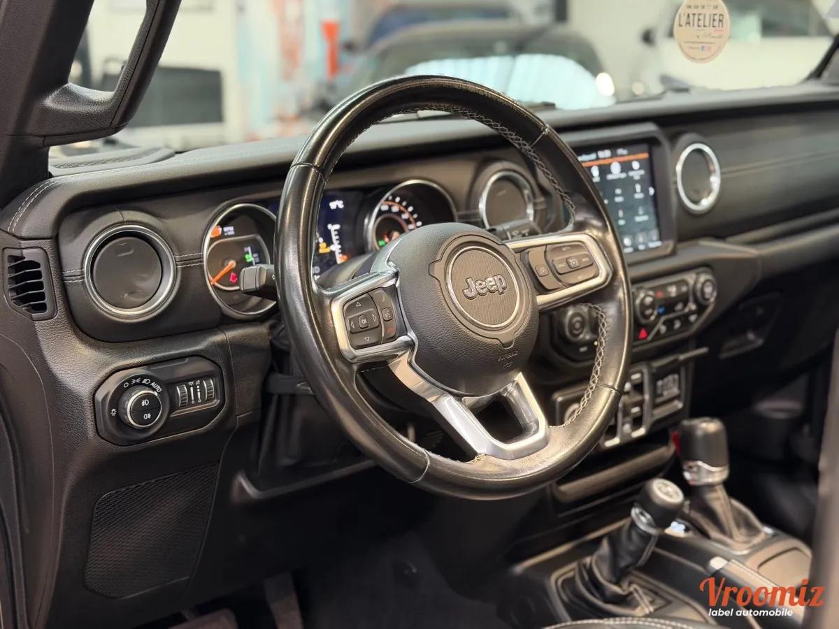 Jeep Wrangler 2.0 T 270 UNLIMITED SAHARA AWD BVA