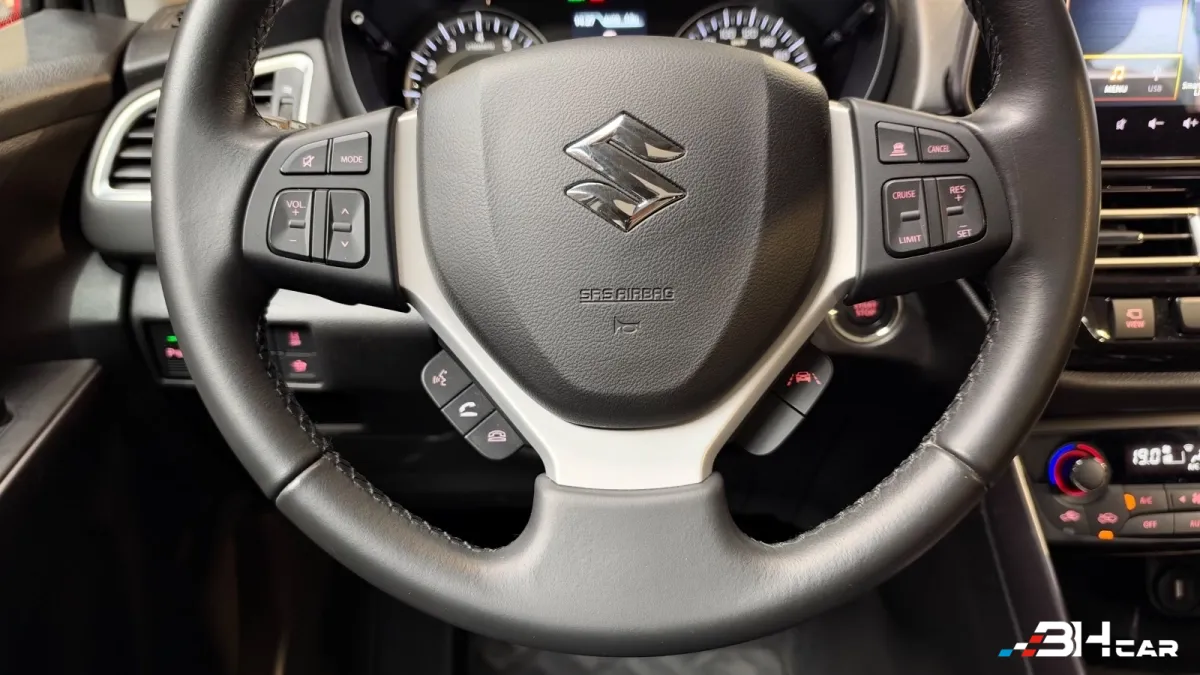 Suzuki Sx-4 S-cross - photo 21