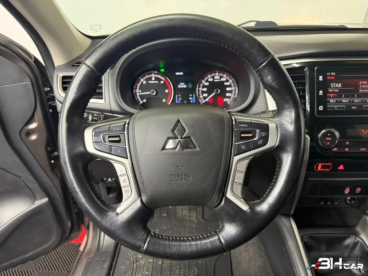 Aperçu indisponible de Mitsubishi L200