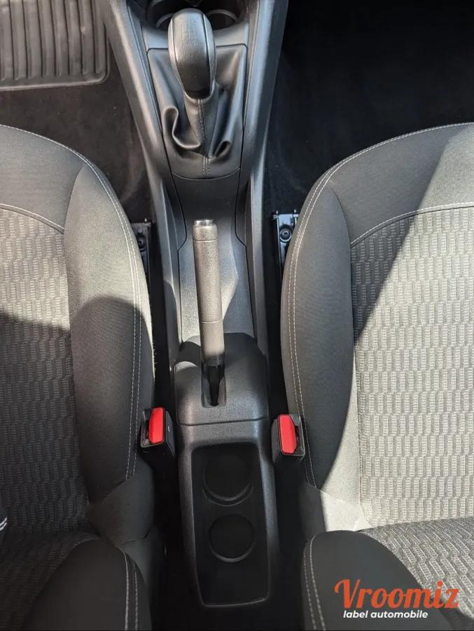 Peugeot 208 GENERATION-I 1.6 BLUEHDI 75 STYLE