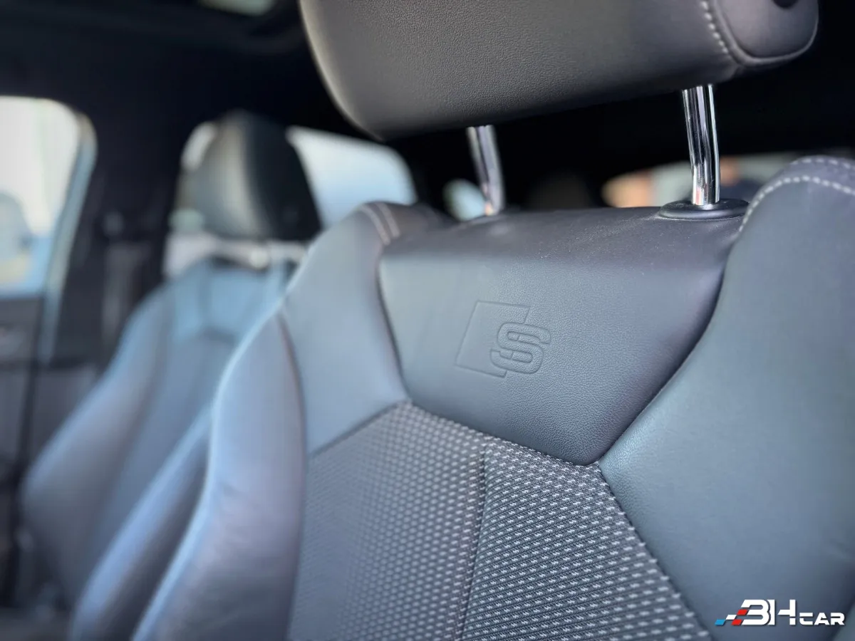 Audi Q3 - photo 21
