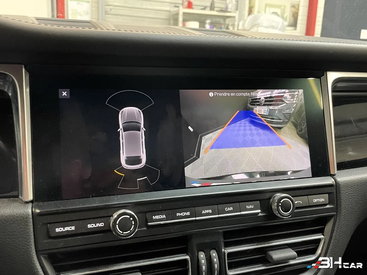 Porsche Macan - photo 15