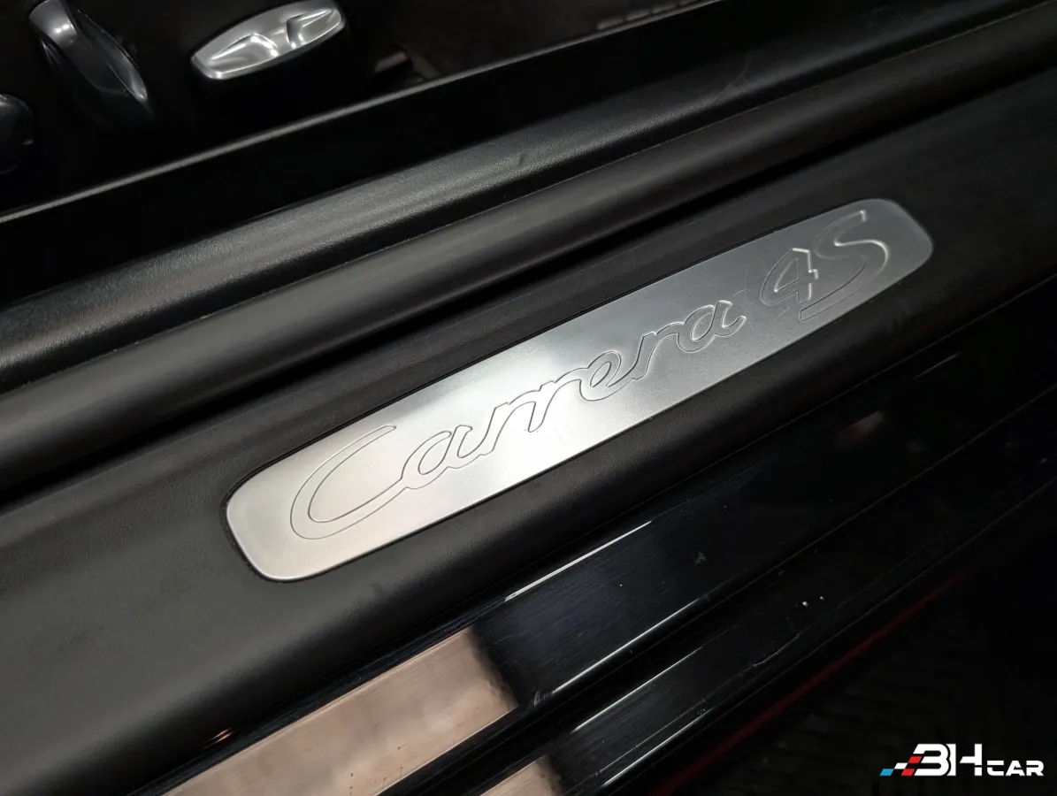 Porsche 911 - photo 32