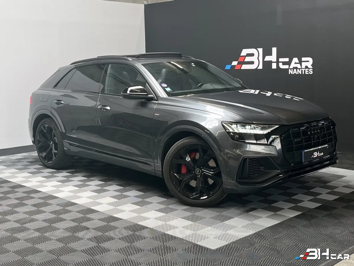 Audi Q8