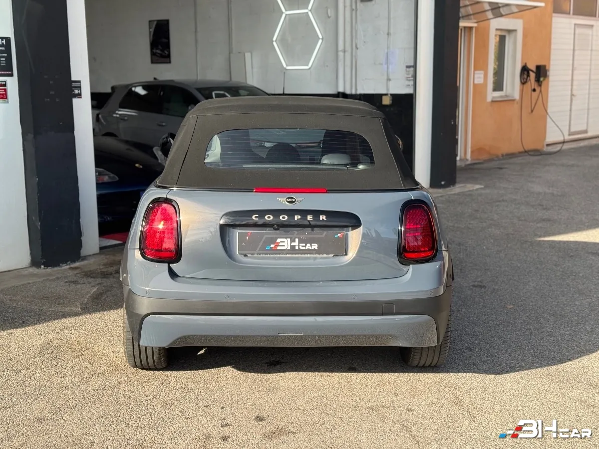Mini Cabrio - photo 7