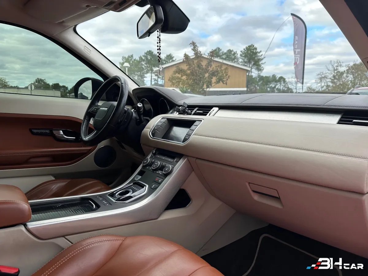 Land Rover Range Rover Evoque - photo 8