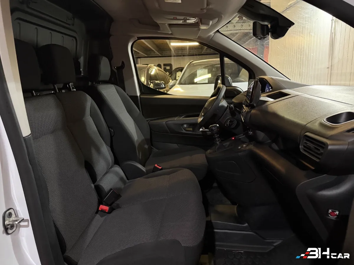 Peugeot Partner Vu - photo 7