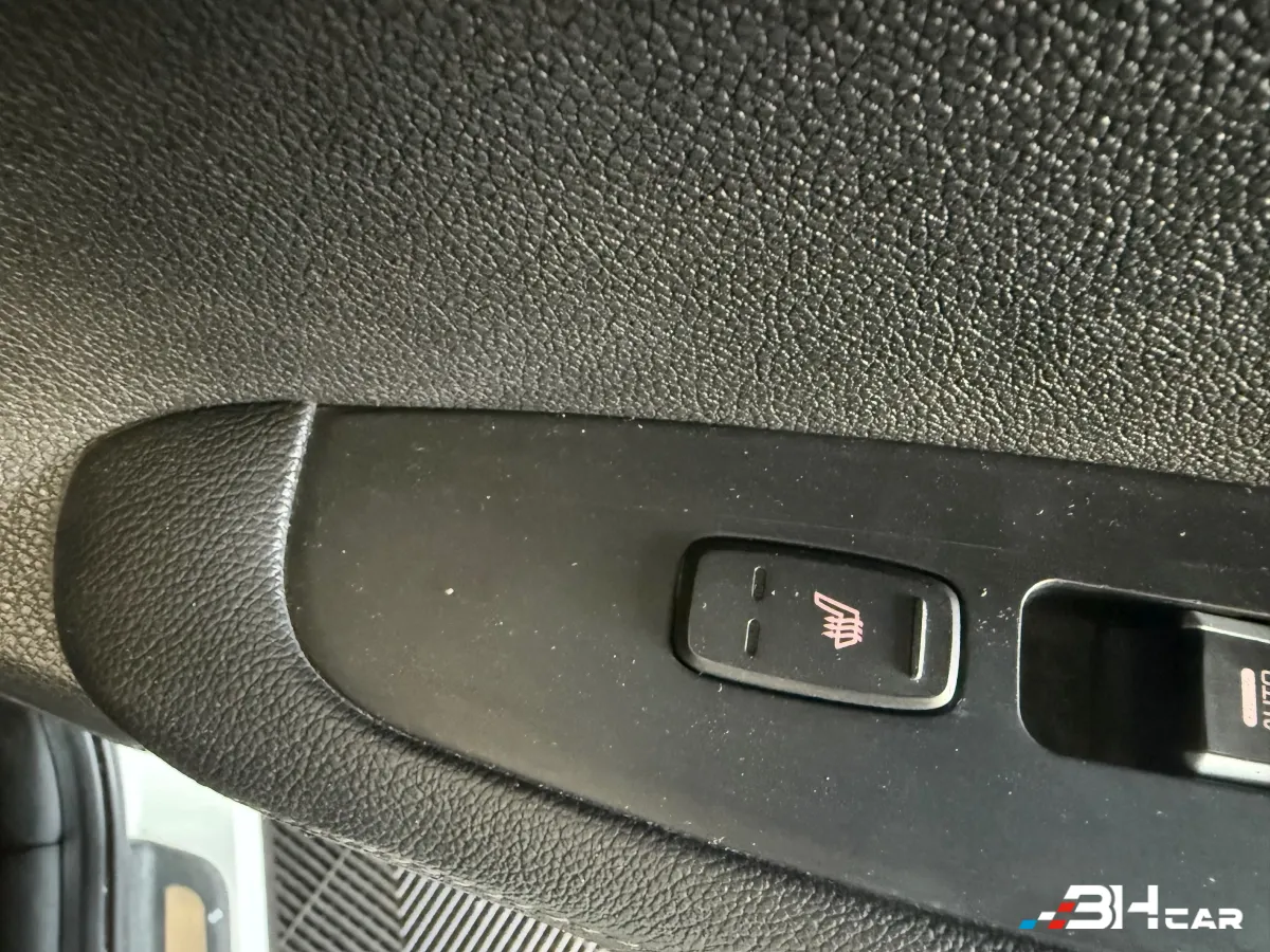 Kia Sorento - photo 28