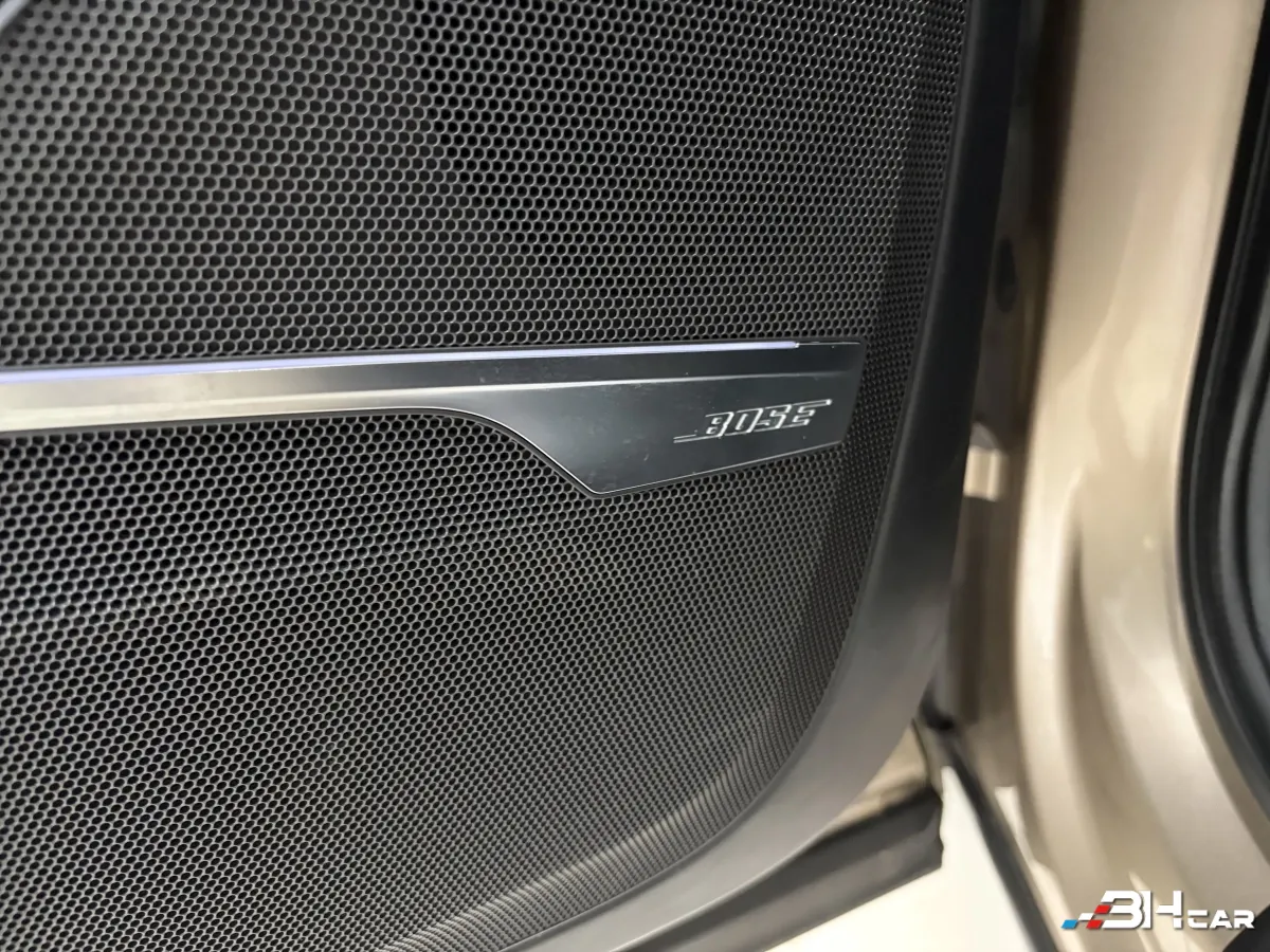 Audi Q7 - photo 33