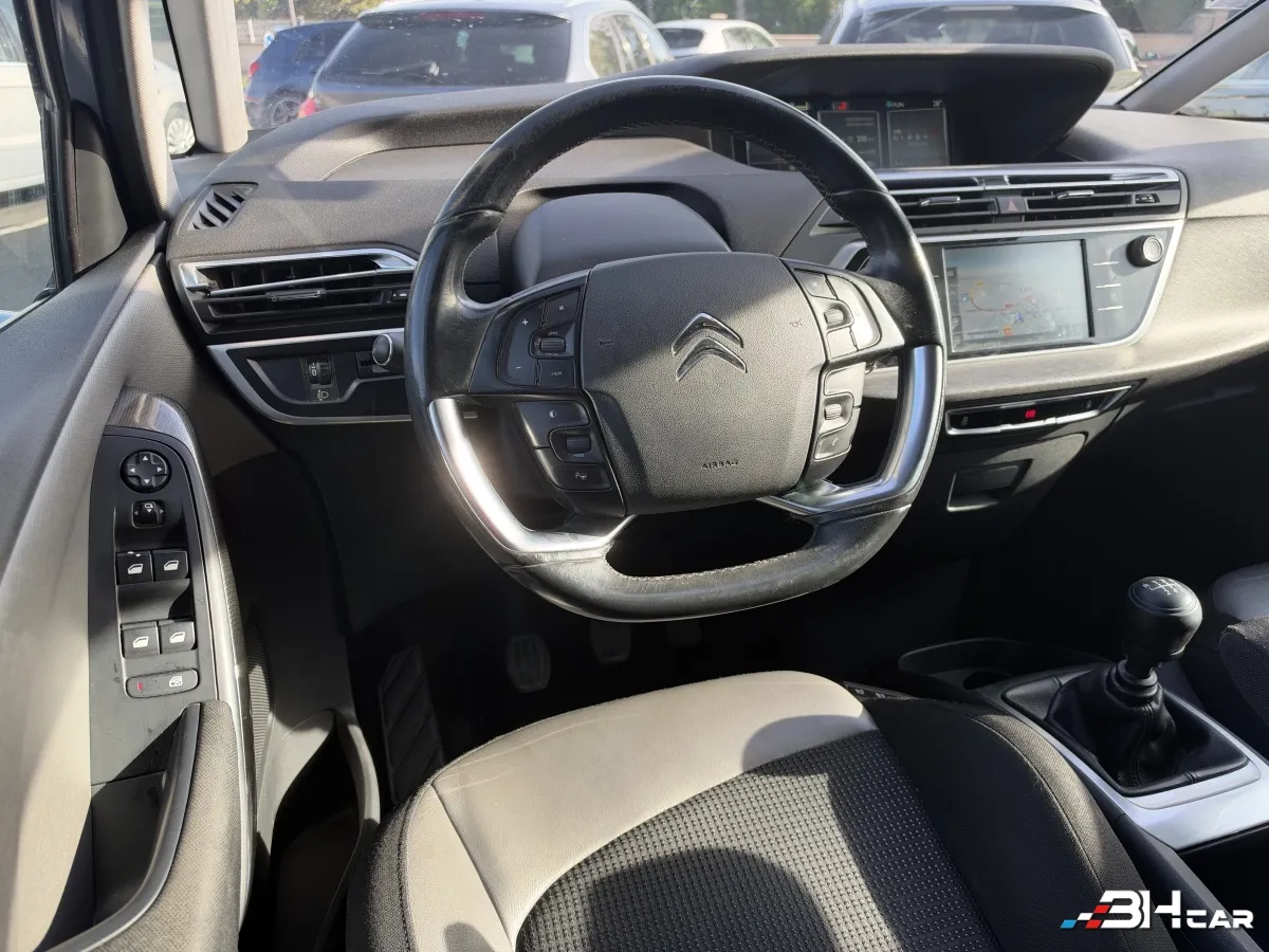 Citroen C4 Picasso - photo 11