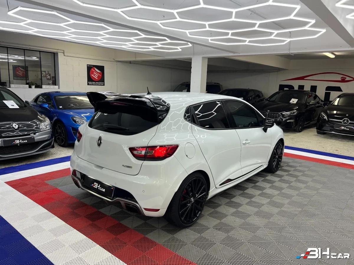 Aperçu indisponible de RENAULT Clio