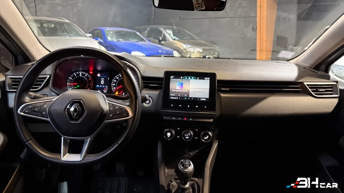Renault Clio - photo 18