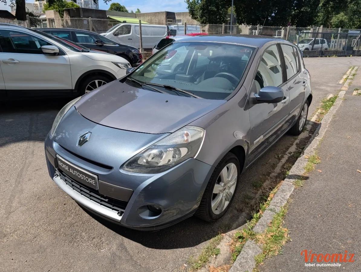 Renault Clio 1.6 110 DYNAMIQUE BVA