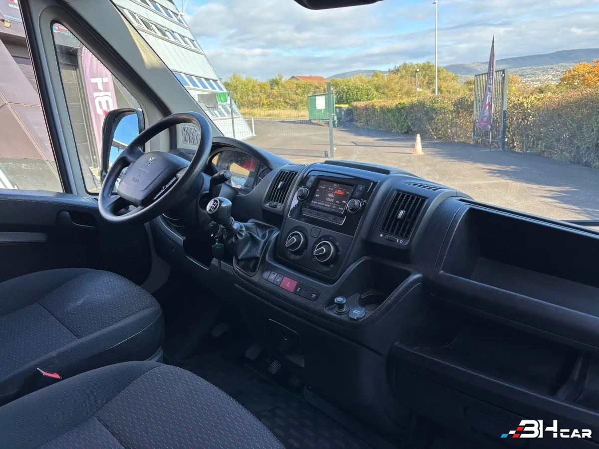 Peugeot Boxer Vu - photo 14