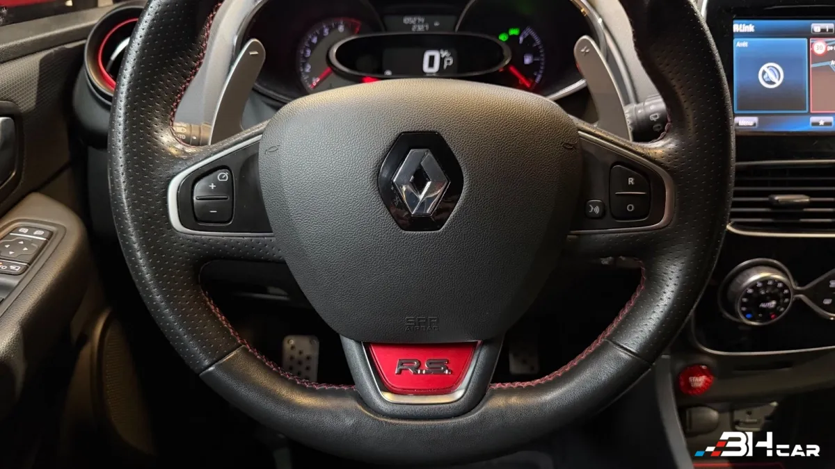 Renault Clio - photo 23