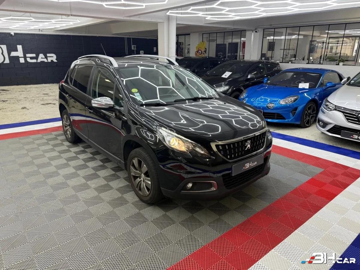 Image: Peugeot 2008 Style - 1.6 Bluehdi 100 ch RADAR/CLIM/