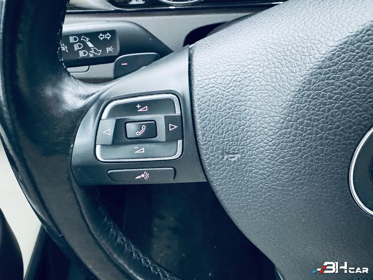 Aperçu indisponible de Volkswagen Passat