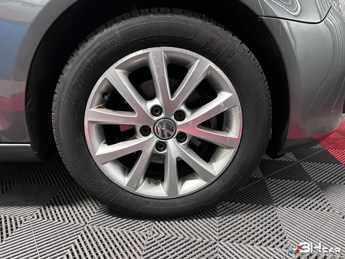 Aperçu indisponible de Volkswagen Golf