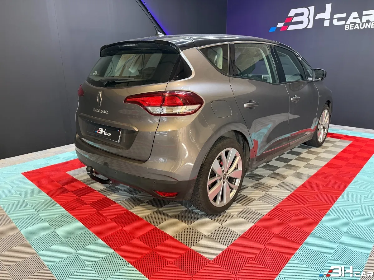 Renault Scenic - photo 7