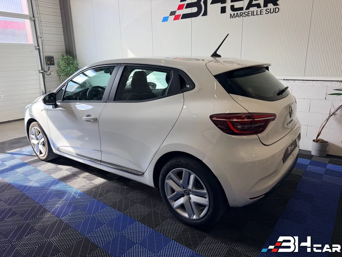Renault Clio - photo 3