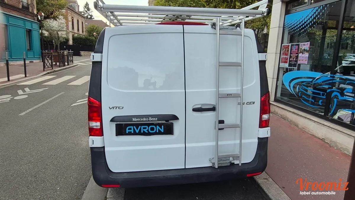 Mercedes Vito 