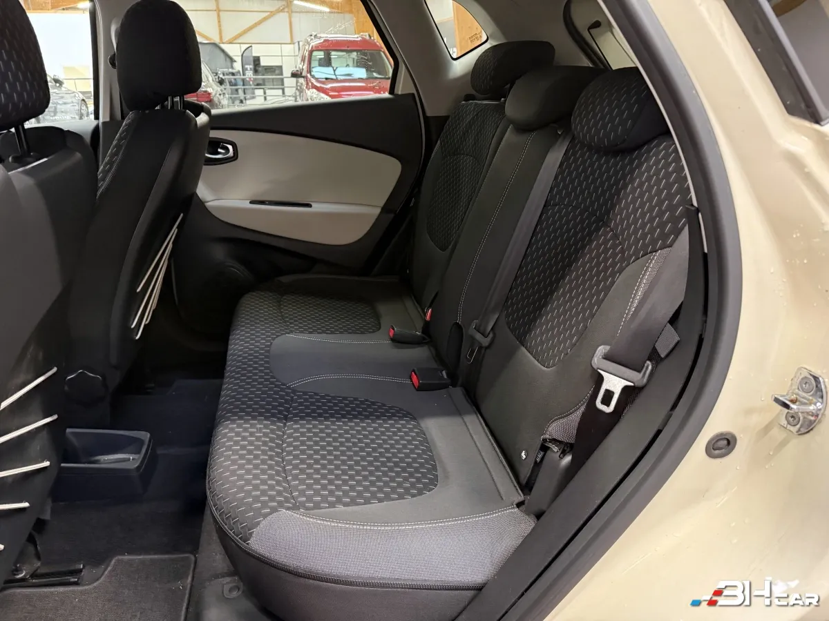 Renault Captur - photo 13