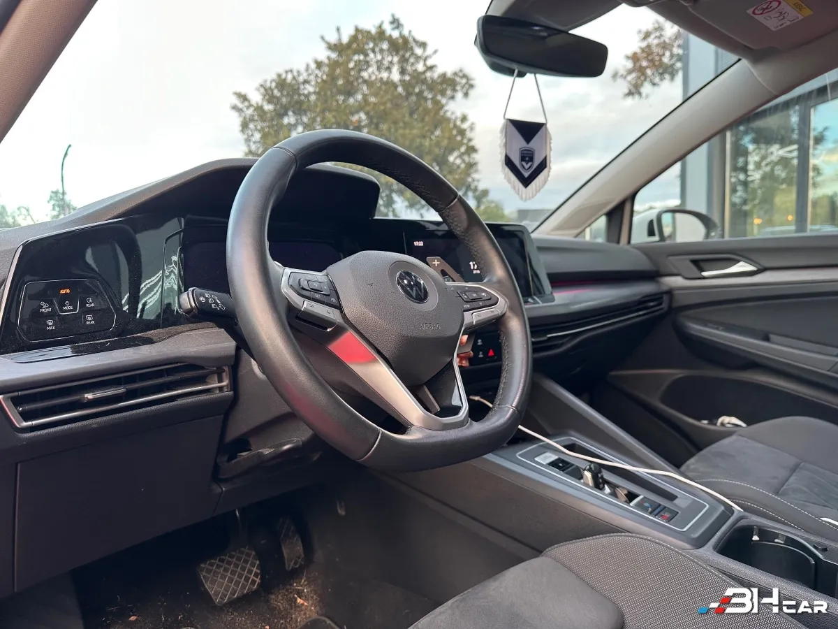 Volkswagen Golf - photo 7