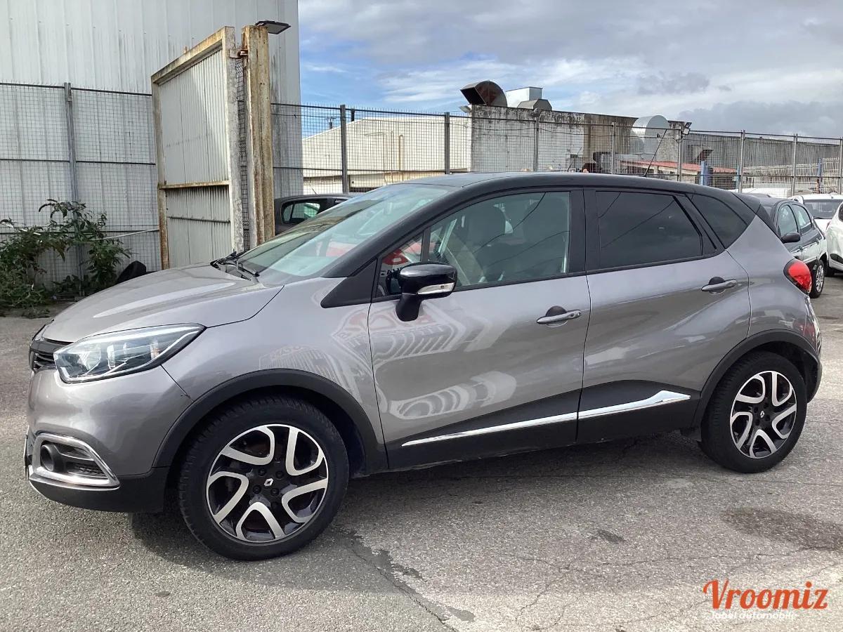 Renault Captur 1.5 DCI STOP&START  ENERGY HELLY HANSEN ECO2