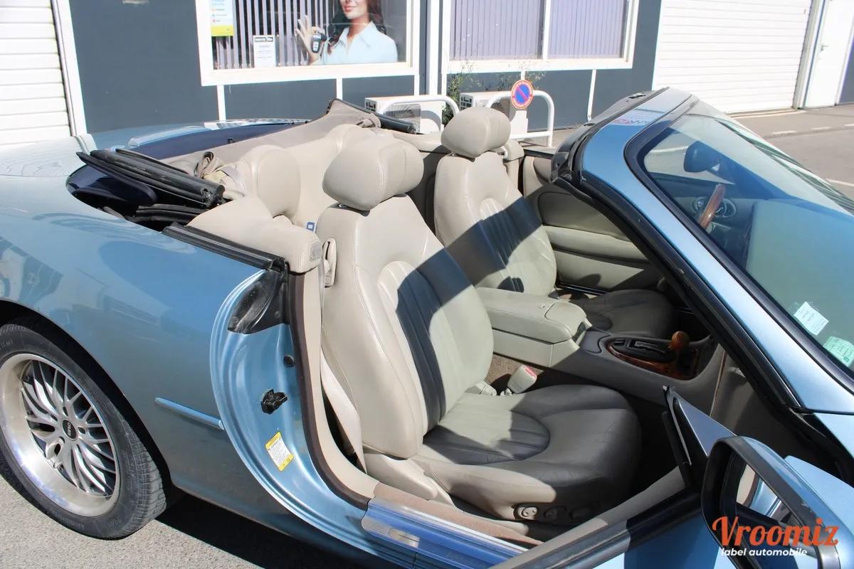 Jaguar Xk8 