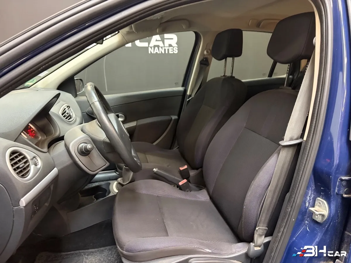 Renault Clio - photo 5